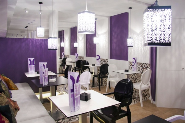 Top Cafes Spanien Antarados lila Farbe