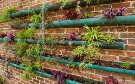 Vertikal Garten Design Wandgestaltung lange Pflanzengefäße-aufgehängt