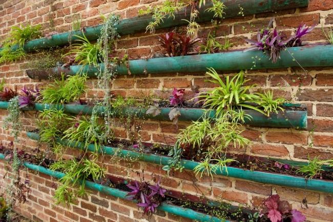 Vertikal Garten Design Wandgestaltung lange Pflanzengefäße-aufgehängt