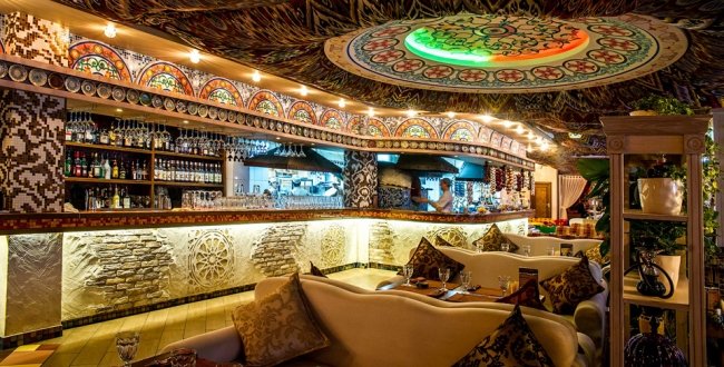 chaikhana lounge restaurant bar orient atmosphäre