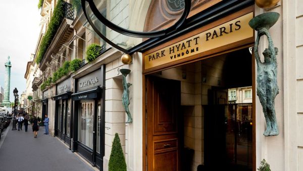 eingang park hyatt teuersten schönsten hotels in paris