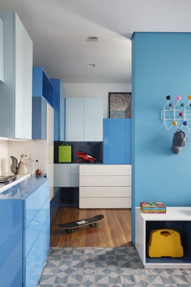 kinderzimmer blau modernes wohnhaus von guilherme torres