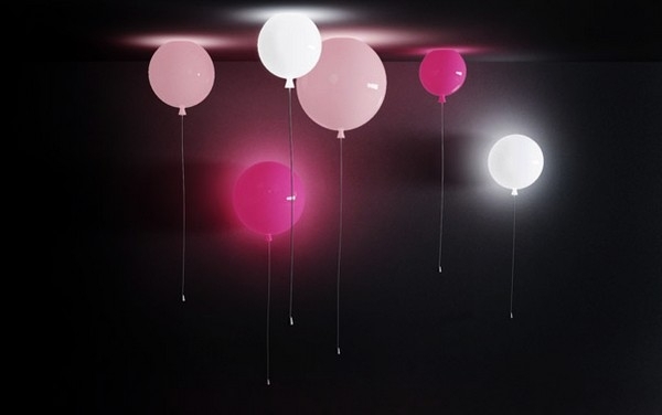 lila licht verspielte designer leuchten in ballon form
