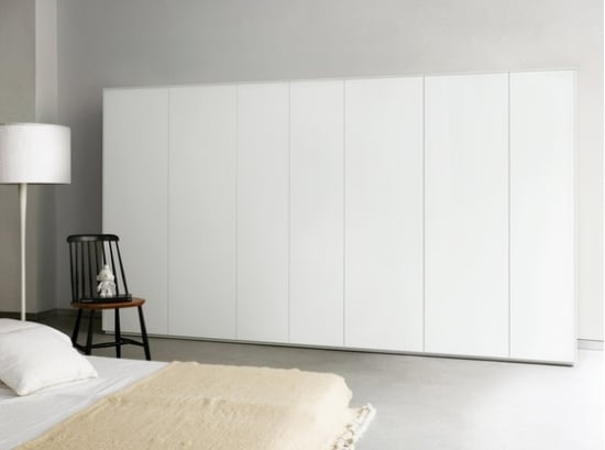 schlafzimmer schrank minimalistisches kleiderschrank design von piure
