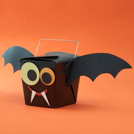 Schwarz Karton Fledermaus Körbchen-zum füllen-mit Süßigkeiten-Basteln Halloween