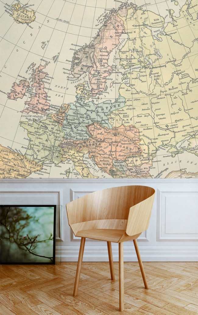 Großformatige Wandbilder-Europa Landkarte-Stuhl Holz retro Optik 