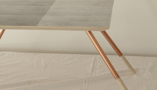 Hard Copy Tisch Design-Kafeetisch Kupfer-Messing Beine hexagonal modern