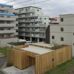 Holzhaus einstöckig Japan Innenhof Garten