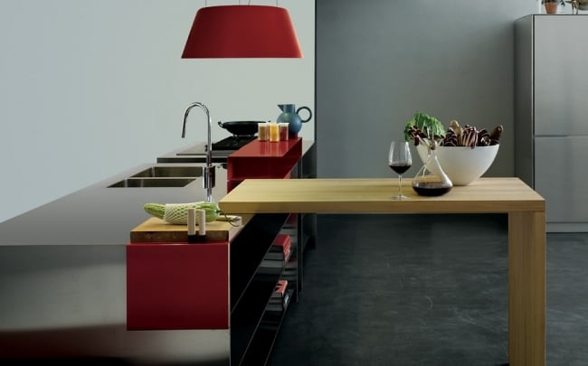 Moderne Designer Küche Edelstahl-rote Akzente-Esstisch Elmar