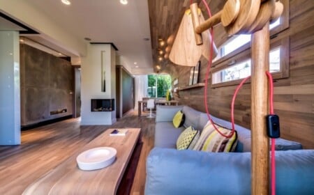 Naturlook Wohnzimmer-Innenarchitektur Holz-Paneelwand Kaffeetisch-Designer Möbel