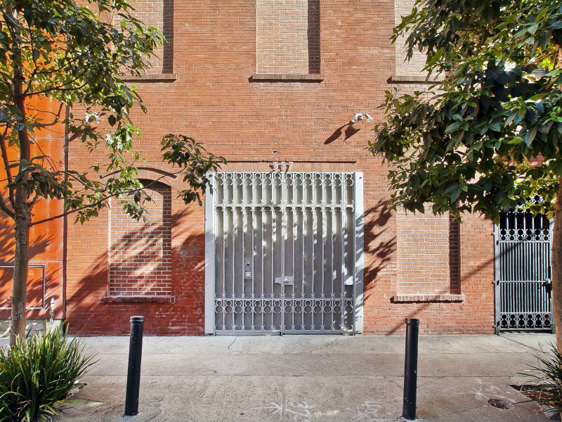 Penthouse-Loft-San-Francisco-garage-mauerwerk