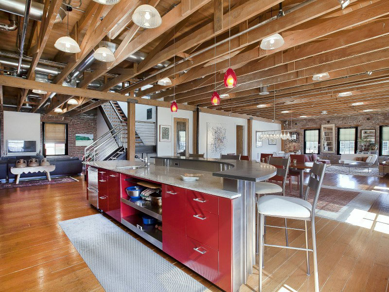 Penthouse-Loft-san-francisco-offene-küche-rot-edelstahl