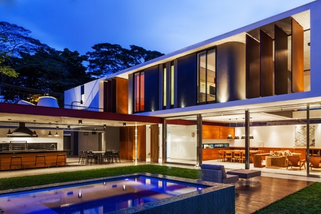 Planalto Modernes-Haus Nachtbeleuchtung-Pool Rasenfläche gepflegt