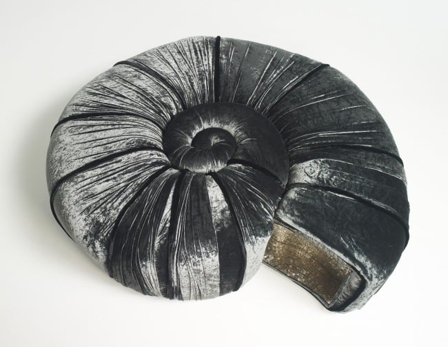 Spirale Schnecke-Muschel förmig-Sitzkissen Ammonite Hocker metallische Effekte