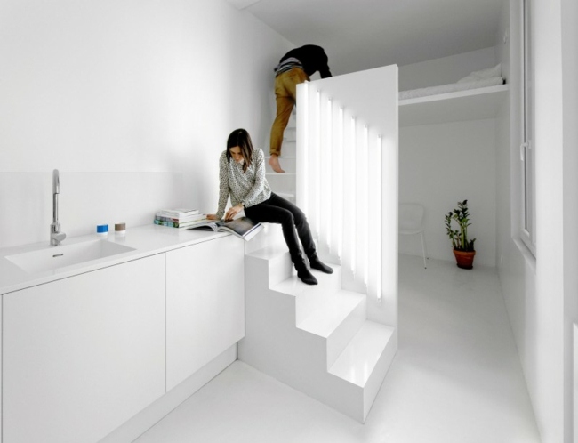  Wandpaneel Treppenhaus weiße Farbe