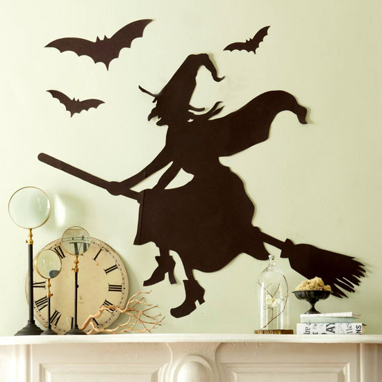 deko ideen haus kaminsims halloween party hexe silhouette