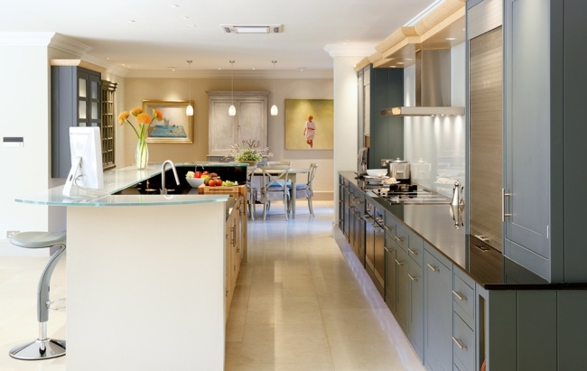 grau weiße Küchen Gestaltung Glas