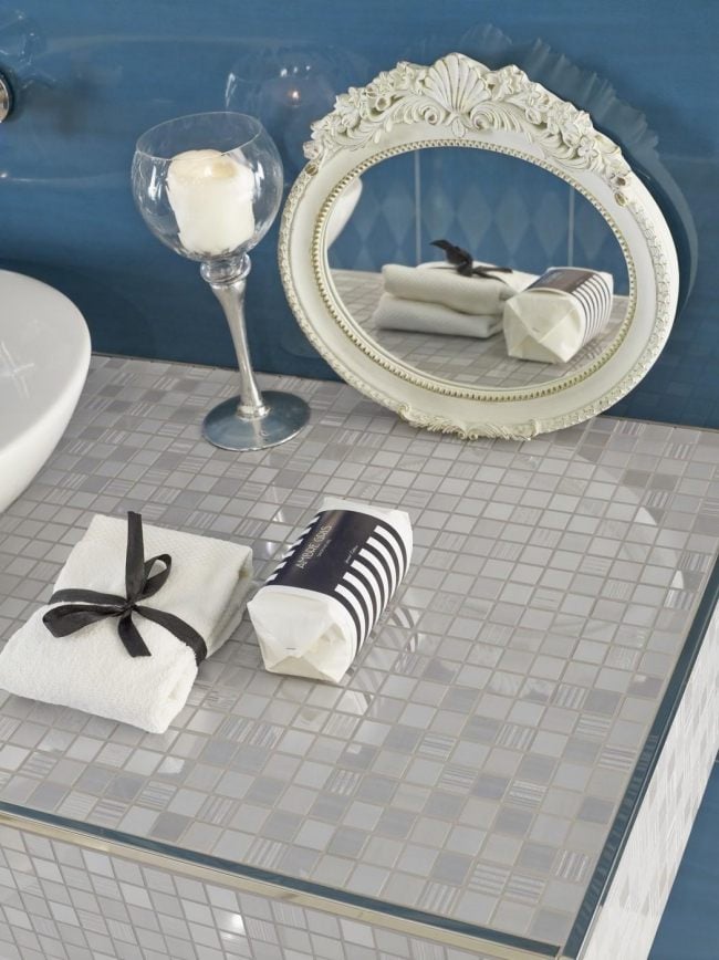 graue fliesen wandgestaltung badezimmer von love tiles