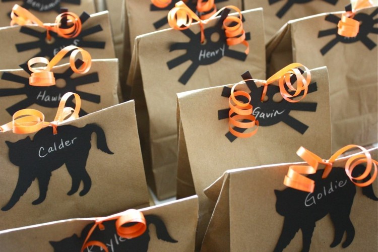 halloween deko geschenk tueten katze spinne schwarz orange schleifen