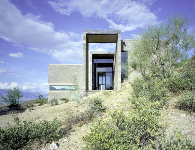 modernes massivhaus beton wüste ibarra rosano design architects