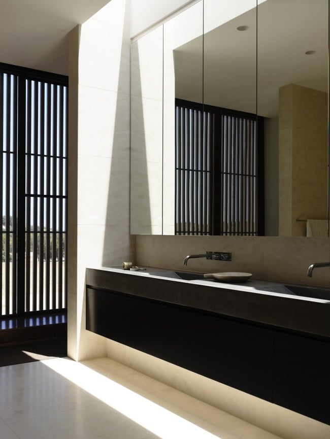  massivhaus australien badezimmer schwarz sandstein