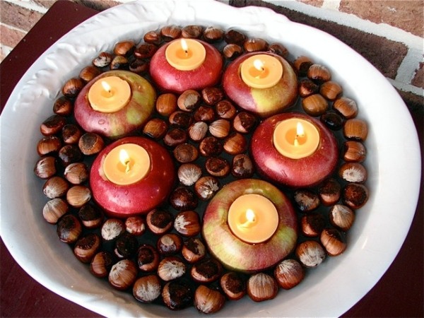 Ausgehöhlte Äpfel Kerzenständer-Eicheln Herbstliche Dekoration für Tisch-selber machen