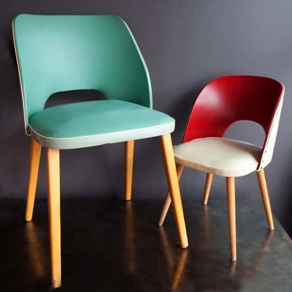 Bauhaus Möbel-moderne Design-Klassiker Holzstühle-bunt gefärbt Polster Schaumstoff
