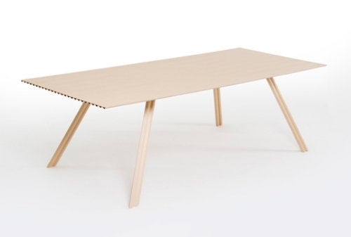 Design Tisch Birkenholz-geringer Materialeinsatz-Benjamin Hubert-Corelam Kanada