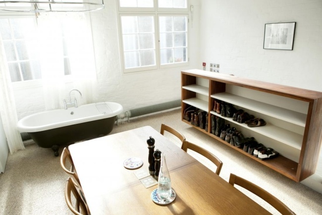 Esszimmerwohnung London Möbel-Holz freistehende-Badewanne Kombinierter Wohnraum 