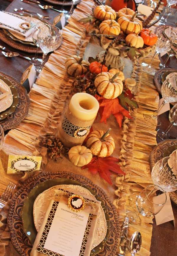 Feier Deko Tisch Herbst Tischläufer Zierkürbisse-Kerzen