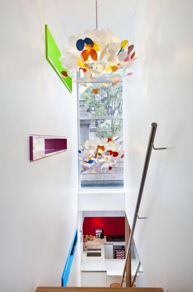 Kubus Haus Wohnraum-Treppen Dekoration Gestaltung-Pendelleuchten Fenster
