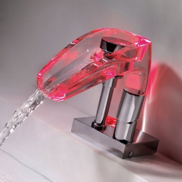 Badezimmer-Armatur Design integrierte Led-Beleuchtung Temperatur fühler