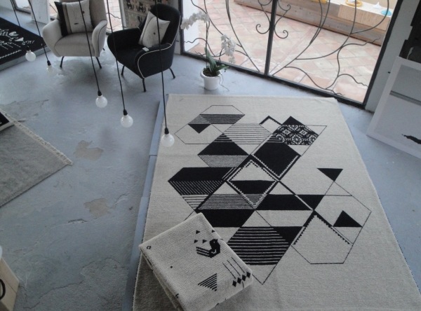 Schwarz-weiß Muster geometrisch Teppichdesign-Mio Karo designstudio