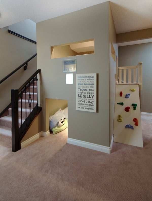 Spielraum für Kinder einräumen Treppe-Höhle Innentreppe beleuchtung