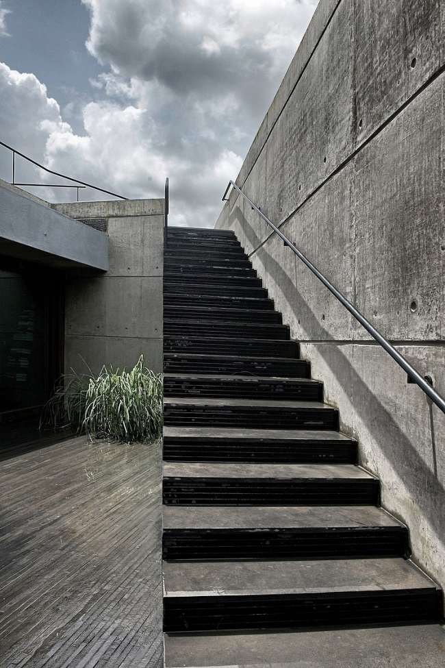 außen treppen wohnhaus stein mit moderner architektur