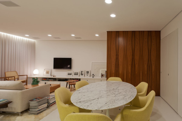 esstisch rund weißes designer apartment von leandro garcia