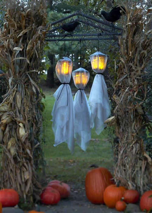 Gartendekorationen zu Halloween - Schaurig-schöne Ideen