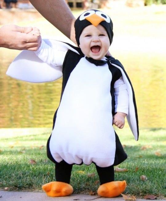 halloween kostüm baby penguin idee süß