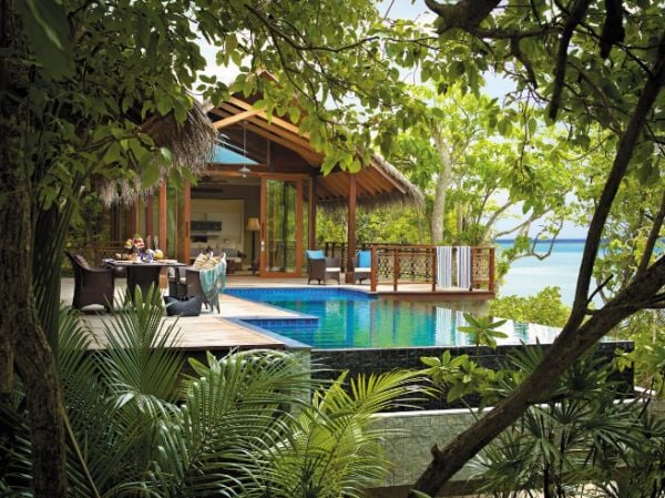 Baumhaus Beach Villa Design Schwimmpool Aussicht-Malediven Shangri-La Privater Pool