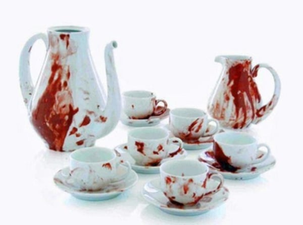 Blutiges-Geschirr Teekanne Teetassen Halloween-Schmuck mit Farbe