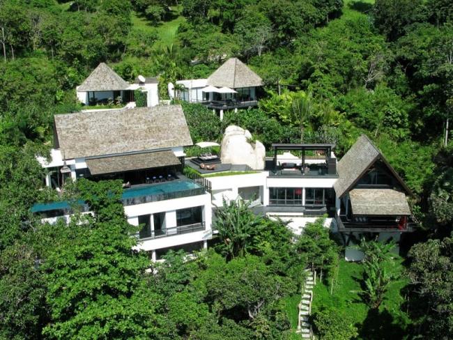 moderne Villa Dachpool luxuriös Yin Phuket-Thailand-im Wald errichtet