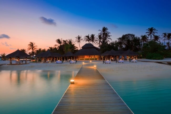 Exotische Reiseziele Indischer Ozean Velassaru-malediven Feinsand-Strand Weg
