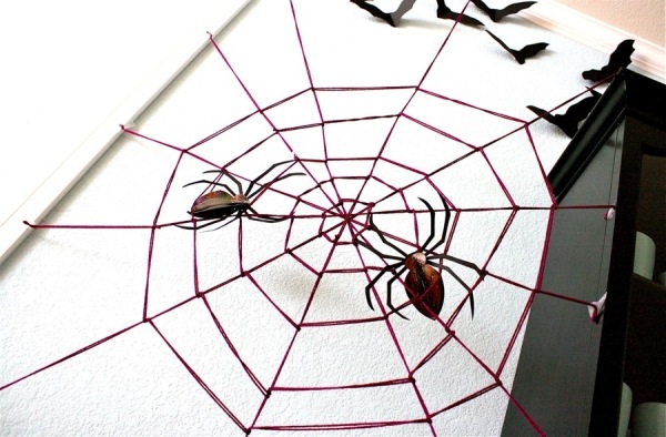 Halloween schmuck trendig spinnennetz varianten neu spannend dekoelemente design einfarbig