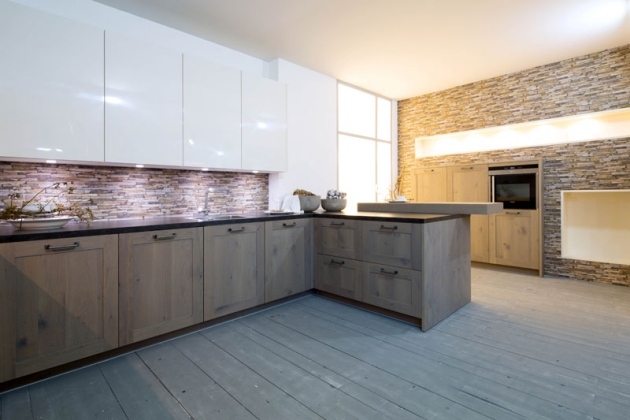 Moderne Küchen Design lösungen Weißlack-Finish-Oberschrank Furnierholz Unterschränke