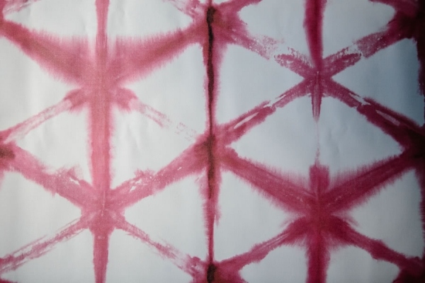 Pinke-Muster wanddeko ideen Aquarellfarbe-von Shibori-Inspiriert Tapeten