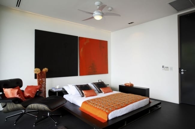 Schlafzimmer Farbgebung kräftig Rot Orange-Weiß Schwarz Exotisch-anmutend