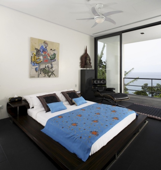 Schlafzimmer Einrichtung im asiatischen Stil-Villa Interieur Ideen-Yin Blau-Bettdecke