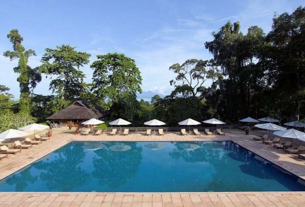 Schwimmpool Rückzug Ort Hotelanlage die Welt-Besten Luxus Pools-Borneo