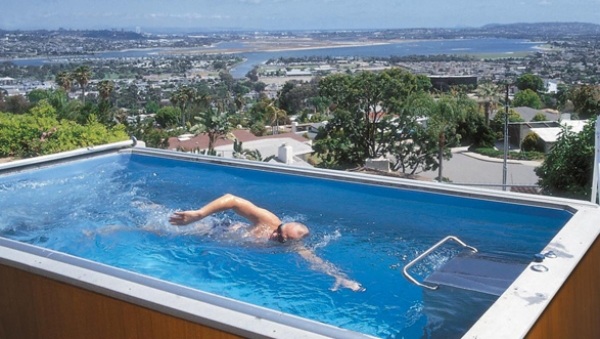 Sport-Spaß machen Schwimmanlage Wassertraining Dachterrasse-Pooldeck