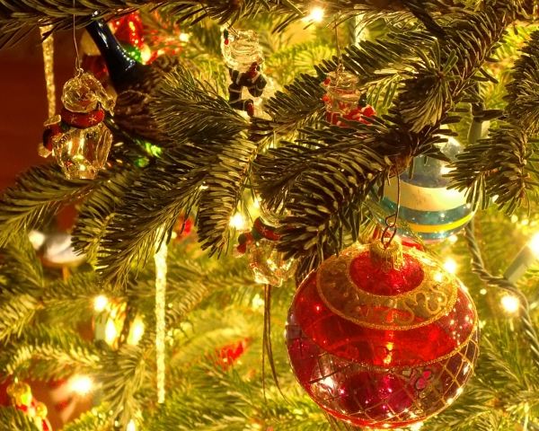 Weihnachten Lichterkette-herkömmliche Glühlampen-Kugeln Glänzende Deko